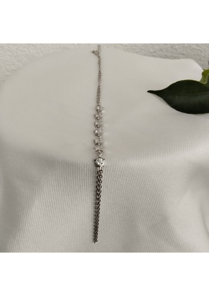 925 Ayar Gümüş Zirkon Taşlı ve Otantik Detay Şahmeran Kadın Bileklik- Şık Tasarım (Yıldız Model) indirimleri