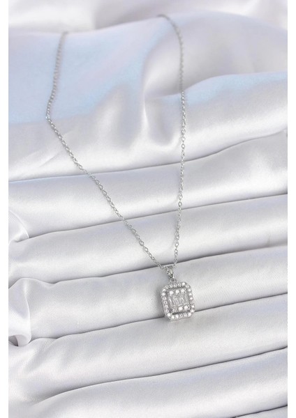 Baget Taşlı Gümüş Renk Zarif Kolye Minimal ve Şık Günlük Takı Aksesuarı Kolye fiyatları