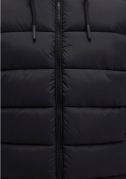 Kapüşonlu Siyah Şişme Yelek 0110604-71379