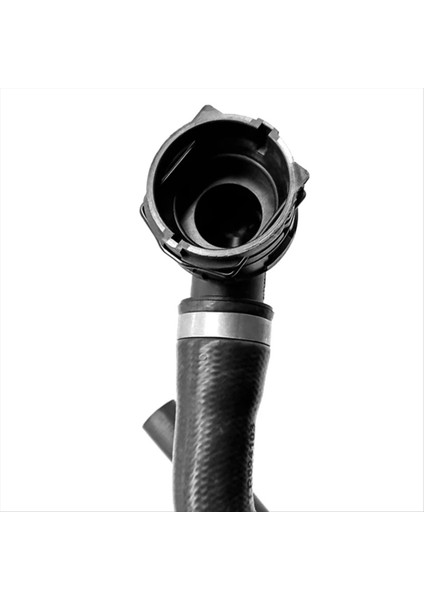 LR094103 Araba Üst Radyatör Su Hortumu Land Rover L550 Range Rover Evoque L538 (Yurt Dışından) fiyatları