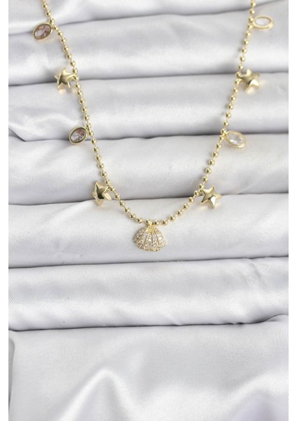 Pirinç Gold Renk Zirkon Taşlı Deniz Kabuğu Model Kadın Kolye - TJ-BKO10646