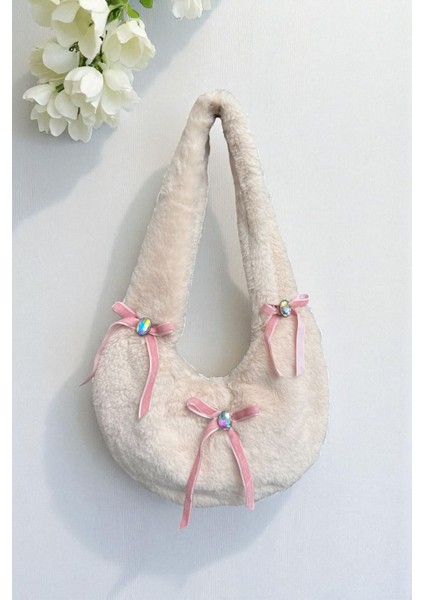 Tasarım Peluş Kurdeleli Krem Renk Taşlı Kol Çantası fırsatları