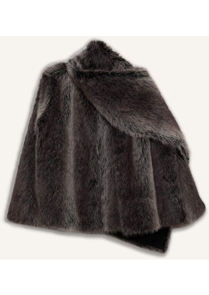 Afra x DeFacto Regular Fit Cepli Atkılı Suni Kürk F5566AX25WN