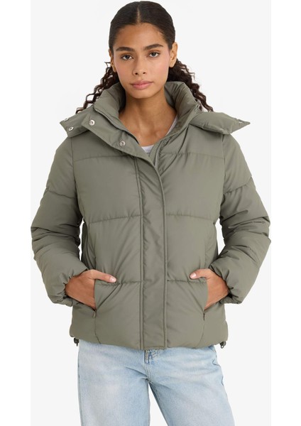 Regular Fit Kapüşonlu Fermuarlı Şişme Mont F2143AX25WN fırsatları