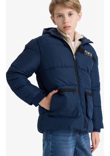 Erkek Çocuk Su İtici Kapüşonlu Polar Astarlı Parka E9374A825WN fırsatları