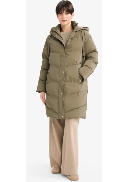 Regular Fit Kapüşonlu Fermuarlı Parka F2876AX25WN modelleri