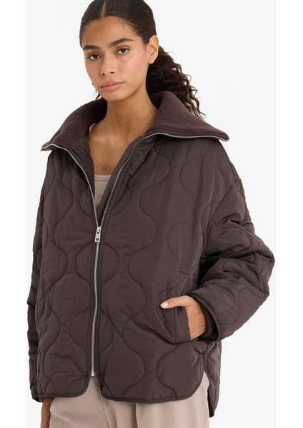 Su Geçirmez Regular Fit Kapitoneli Fermuarlı Mont F2086AX25AU