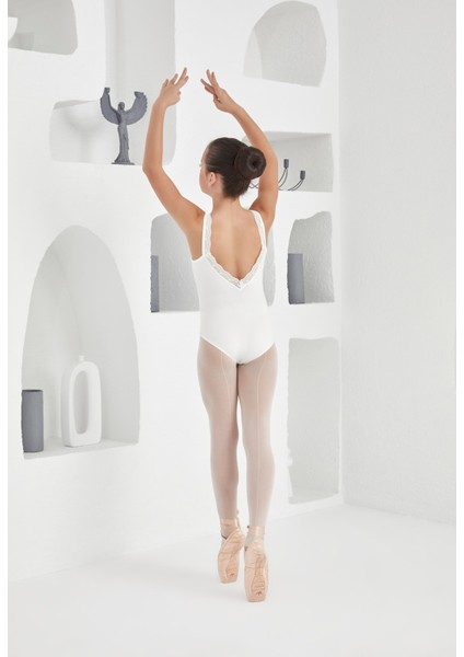 Bale Jimnastik Dans Mayosu Beyaz Sırtı Açık Dantelli Mayo Gösteri Yarışma Yılbaşı Etkinlik fırsatları