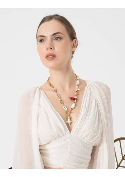 Inci ve Gold Zincirli Kolye indirimleri