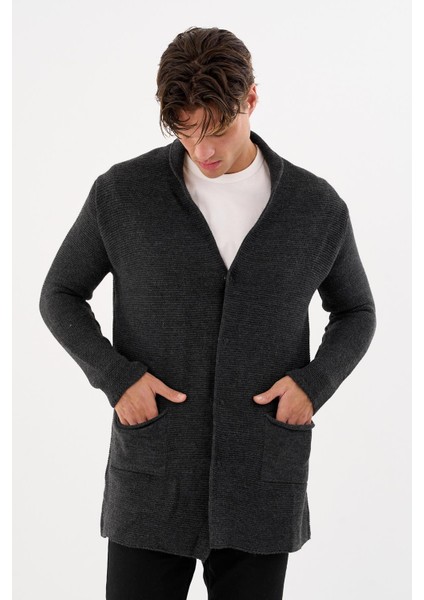 Erkek Regular Fit Çıtçıtlı Cepli Örme Uzun Triko Hırka