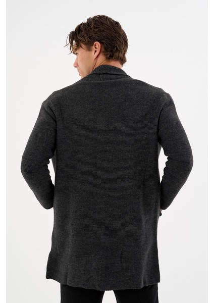 Erkek Regular Fit Çıtçıtlı Cepli Örme Uzun Triko Hırka