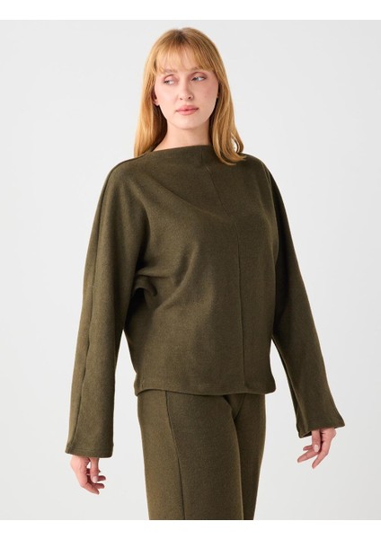 Haki Melanj Rahat Kesim Yarasa Kol Yumuşak Dokulu Sweatshirt modelleri