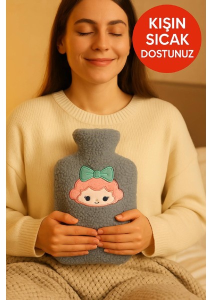 Gri Peluş Sıcak Su Torbası – Yumuşak, Güvenli ve Şık Saçlı Kız Model, 1 Litre