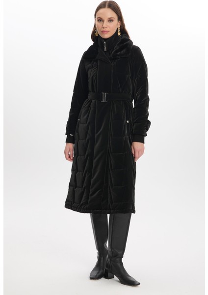 Yakası Siyah Kürk Şişme Mont 12764