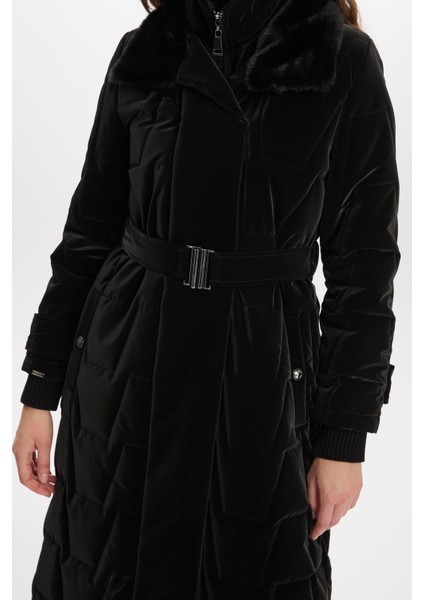 Yakası Siyah Kürk Şişme Mont 12764 fırsatları