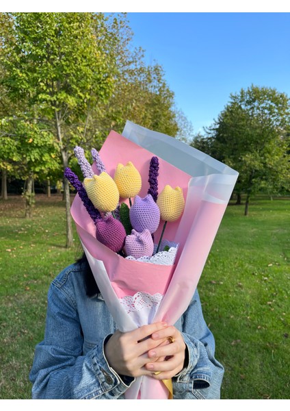 Örgü Lale ve Lavanta Buketi,lale Çiçeği,örgü Çiçek Buketi,anneye,sevgiliye,arkadaşa,öğretmene Hediye fiyatları