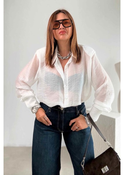 Beyaz Vatkalı Gömlek