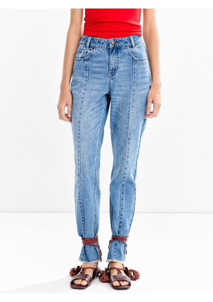 Yıkanmış Efektli Denim Pantolon fiyatları