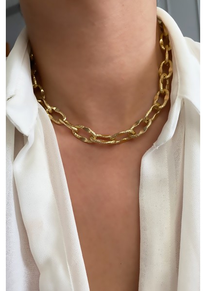 Ezme Dokulu Zincir Klasik Kolye