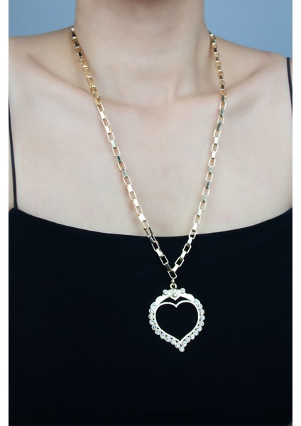 Kalp Uçlu Uzun Kolye