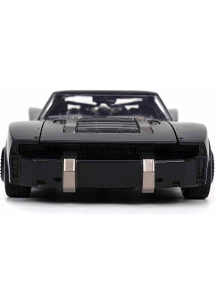 Batman Batmobile Araba, Batman Figürlü ve 1:32 Ölçekli Araba Orijinal Batmobile Araba modelleri