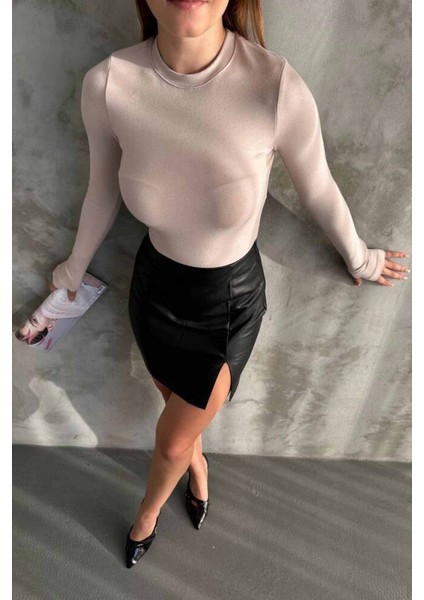 Oysho Bisiklet Yaka Basic Parmak Geçirmeli Uzun Kollu Body modelleri