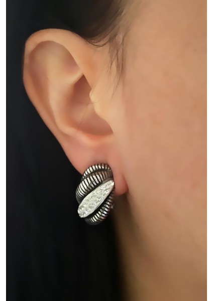 Gerçek Zirkon Taş Mineli Gümüş Renk Küpe