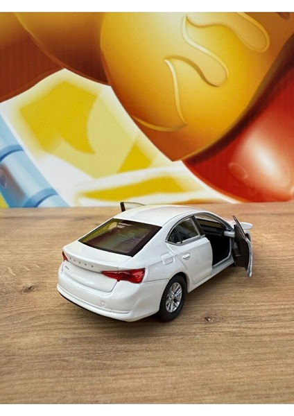 Skoda Octavia Beyaz Yeni Diecast Metal Orjinal Koleksiyon Çekbırak Araba Kapılar Açılır modelleri