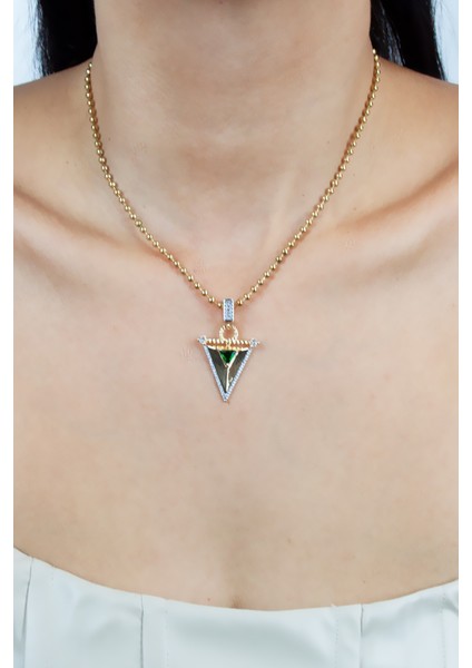 Zümrüt Görünümlü Kristal Taşlı Gold Çelik Kolye modelleri