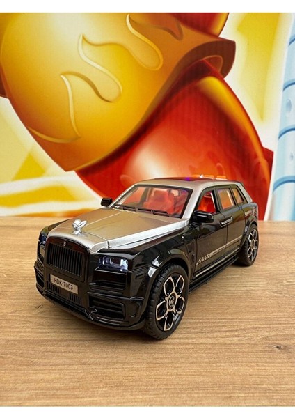 Sürtmeli Sesli Işıklı Müzikli Rolls Royce Araba Kapılar Kaput Açılır Rolls Royce Cullinan Suv Araba