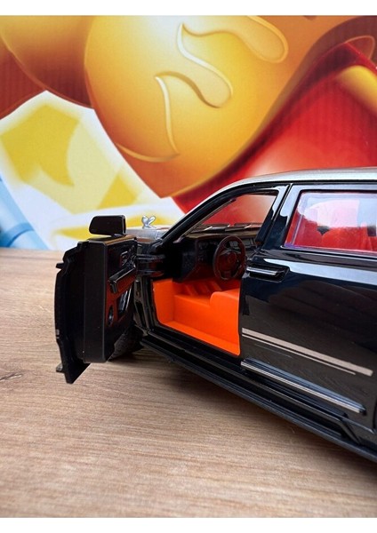 Sürtmeli Sesli Işıklı Müzikli Rolls Royce Araba Kapılar Kaput Açılır Rolls Royce Cullinan Suv Araba fırsatları