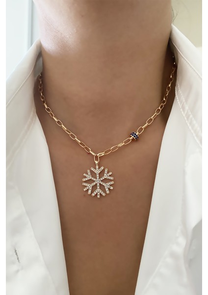 Kar Tanesi Uçlu Gold Kolye