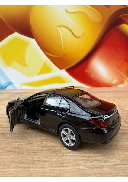 Mercedes Benz E400 4 Matic Diecast Model Araba Mercedes Benz E Class Siyah Oyuncak Araba fırsatları
