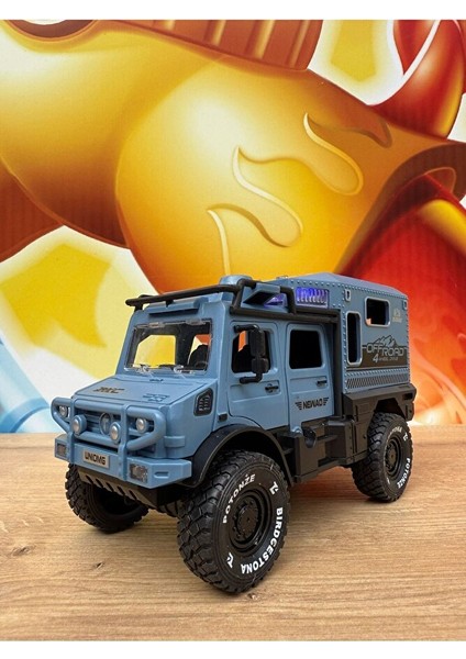 Lüks Sürtmeli Sesli Işıklı Müzikli Off Road Aracı Arazi Aracı Lüks Oyuncak Karavan 18CM