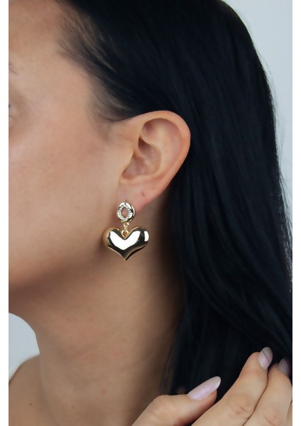 Kalp Figürlü Küpe