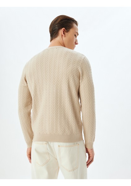 Kışlık Triko Kazak Basic Dokulu Viskon Karışımlı fırsatları