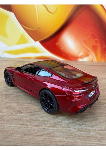 Bmw M8 Coupe Diecast Metal Araba Kapıları Açılır Çekbırak Bmw M8 Diecast,metal Model Oyuncak Araba modelleri