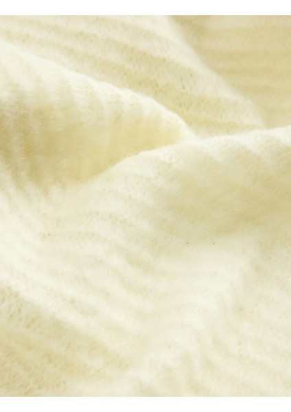 Yumuşak Dokulu Basic Uzun Atkı modelleri