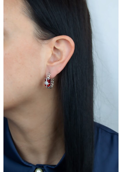 Kutup Yıldızı Figürlü Halka Küpe