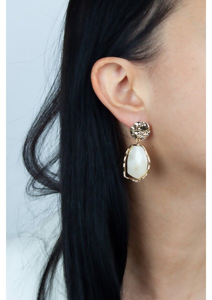 Kuartz Taşlı Gold Küpe