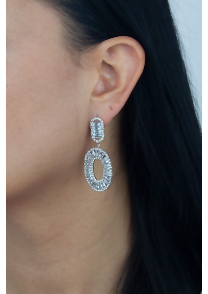 Baget Taşlı Oval Sallantılı Abiye Küpe