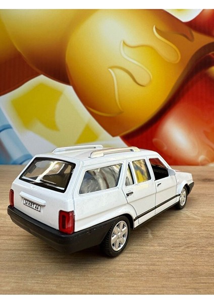 Tofaş Kartal Slx Metal Oyuncak Araba Tofaş Kartal Diecast Oyuncak Araba Beyaz Sesli Işıklı Açılan fırsatları