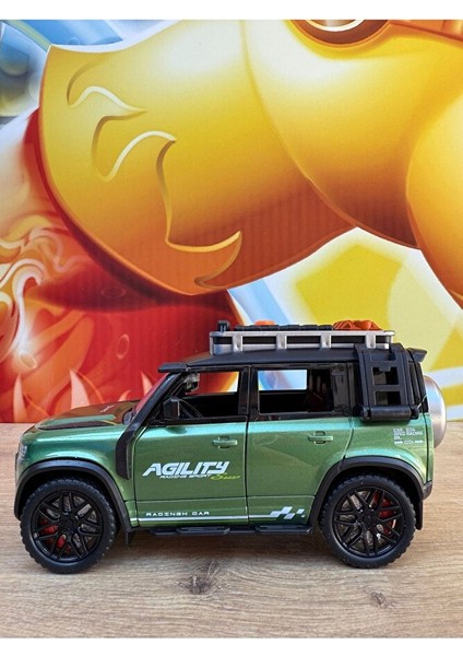 Land Rover Defender Arazi Aracı Işıklı Müzikli Lüks Jeep Defender Mdoel Araba Sürtmeli 17CM fiyatları