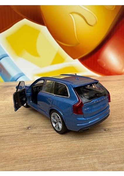 2015 Model Volvo XC90 Jip Araba Diecast Model Oyuncak Araba Volvo XC90 Çekbırak Ön Kapılar Açılır modelleri