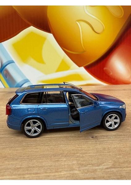 2015 Model Volvo XC90 Jip Araba Diecast Model Oyuncak Araba Volvo XC90 Çekbırak Ön Kapılar Açılır indirimleri