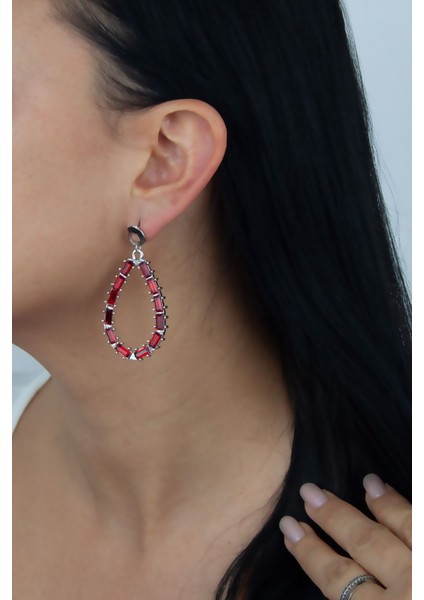 Yakut Taş Görünümlü Tasarım Küpe