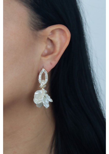 Baget Taşlı Yaprak Sallantılı Küpe