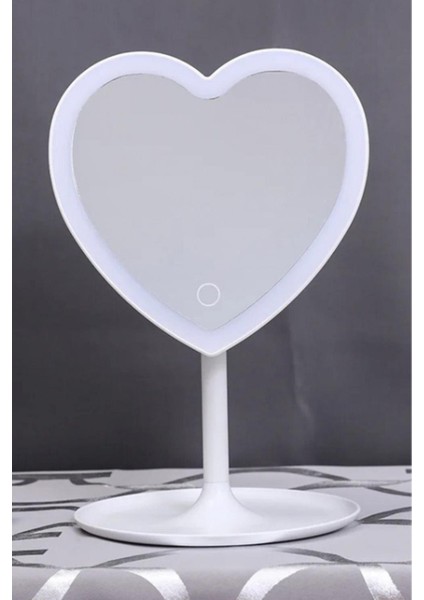 Kalp Şeklinde Ledli Masa Üstü Makyaj Aynası