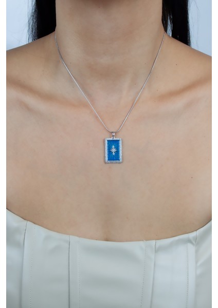 Kutup Yıldızı Figür Mine Detaylı Gümüş Renk Çelik Kolye fiyatları