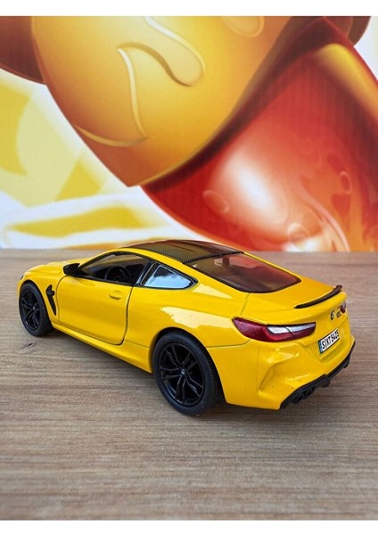 Bmw M8 Diecast Çek Bırak Model Araba 1:34 Ölçek Bmw M8 Metal Oyuncak Araba modelleri